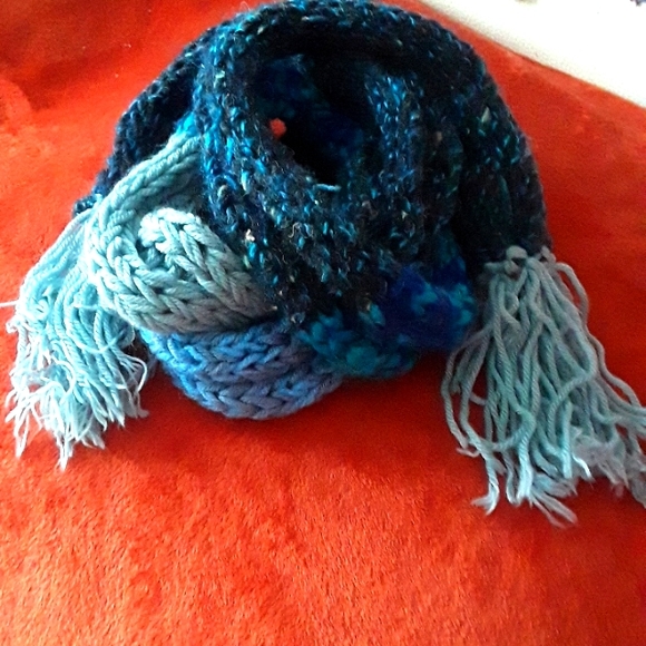 ⭐ARTISAN⭐New handcrafted wool scarf - Picture 1 of 4